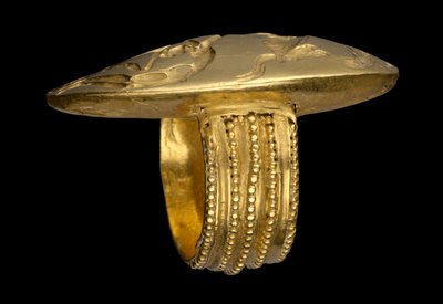 Signet ring, 16th-14th century BC by Greek